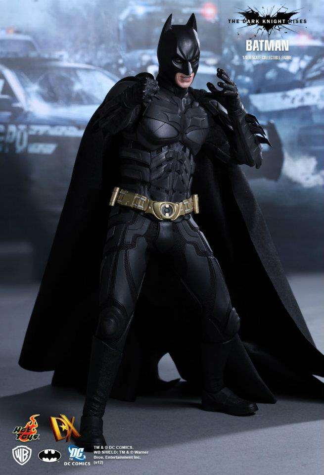 Figurine 1/6 The Dark Knight Rises  Batman  Machinegun